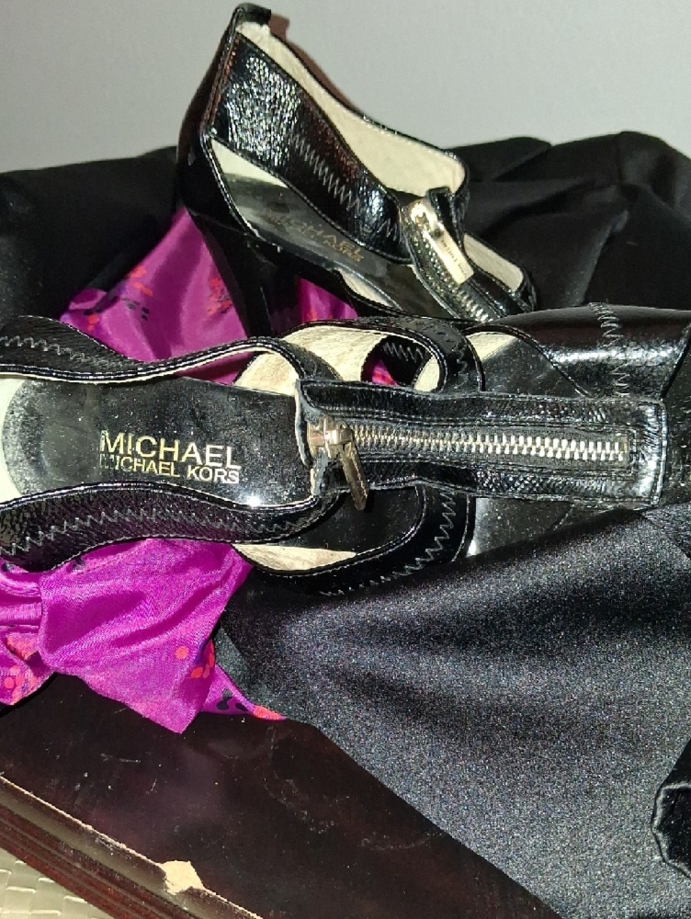Michael Kors Black Patent Platform Stiletto Sandals - Picture 2 of 4